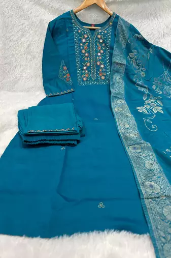 Firozi viscose mango silk kurti pant set with jacquard dupatta