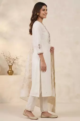 White viscose mango silk kurti pant set with jacquard dupatta