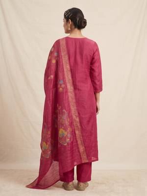 Embroidered rani mango silk kurti, plazo & dupatta set 3