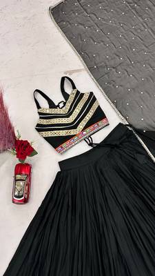 NAVRATRI BLACK COTTON GAMTHI & MIRROR LACE WORK LEHENGA SET 5