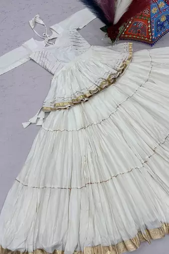 NAVRATRI WEAR WHITE COLOR COTTON SOLID LACE BORDER FLARED FREE SIZE STITCH LEHENGA & COTTON BLOUSE FULL STITCHED