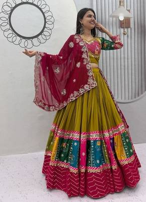 NAVRATRI PERROTT COTTON EMBROIDERED LEHENGA SET 1