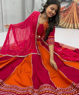 NAVRATRI RED-FENTA SOLID FLARED LEHENGA WITH COTTON HANDWORK BLOUSE DUPATTA 1
