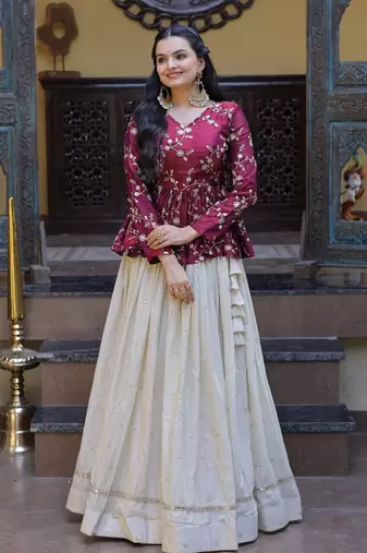 NAVRATRI WHITE-MAGENTA COSMOS EMBROIDERED ED LEHENGA & BLOUSE