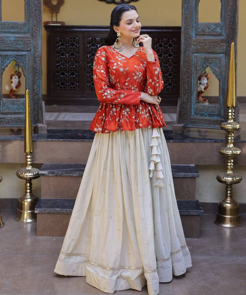 NAVRATRI WHITE-FENTA COSMOS EMBROIDERED ED LEHENGA & BLOUSE