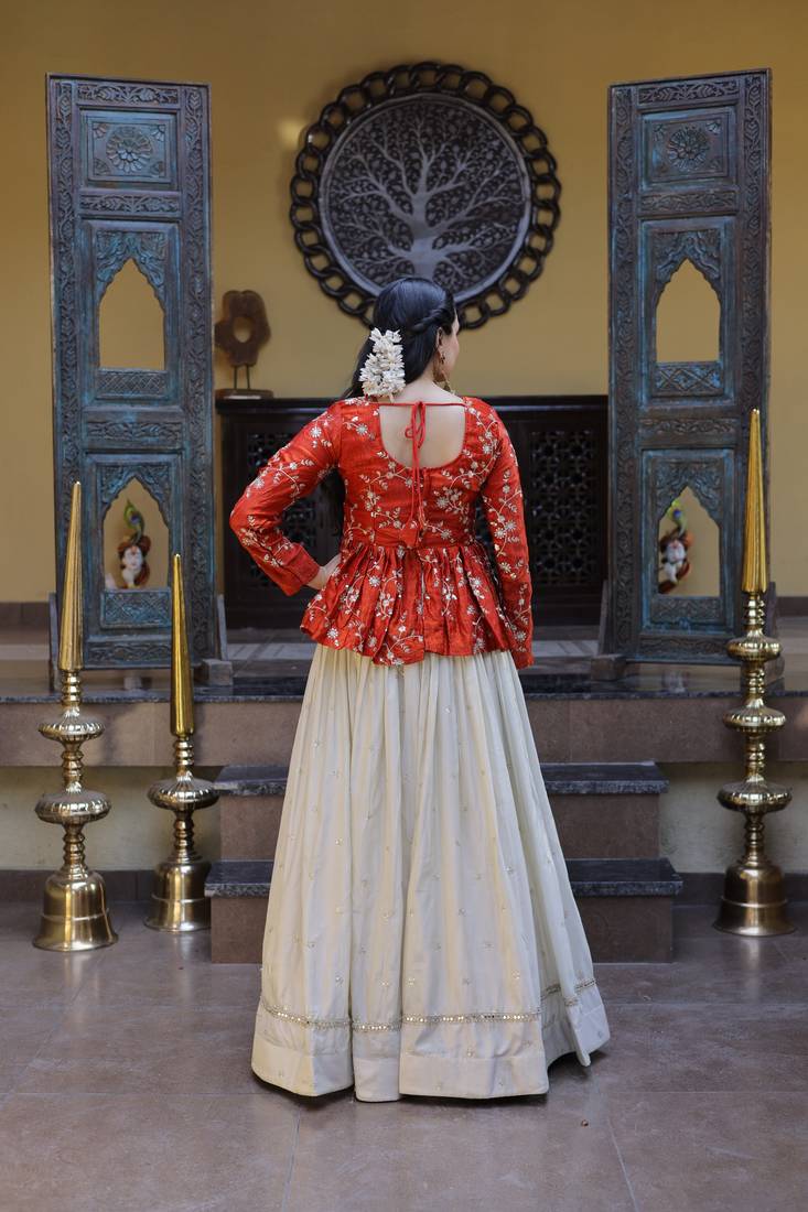 NAVRATRI WHITE-FENTA COSMOS EMBROIDERED ED LEHENGA & BLOUSE