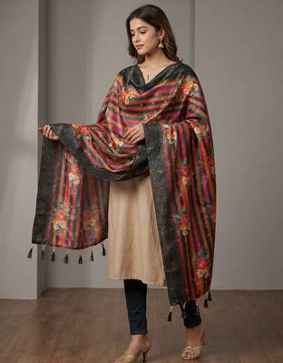 Jequared silk stall printed ethnic wear dupatta 3