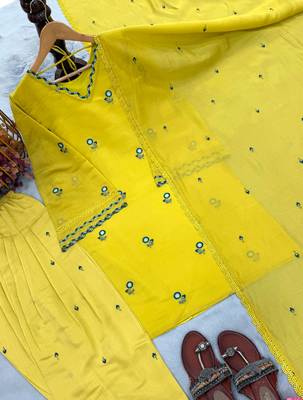 Yellow Color Embroid0ery Work Silk Blend Salwar Suit  3