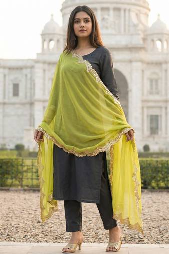 Dyed orgenza dupatta with sequance lace
