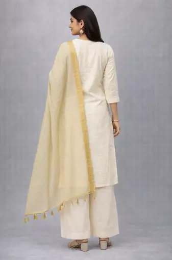 Dyed crochet work orgenza dupatta