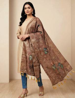 Jequared silk stall printed ethnic wear dupatta 3