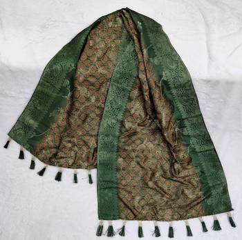 Jequared silk stall printed ethnic wear dupatta 4