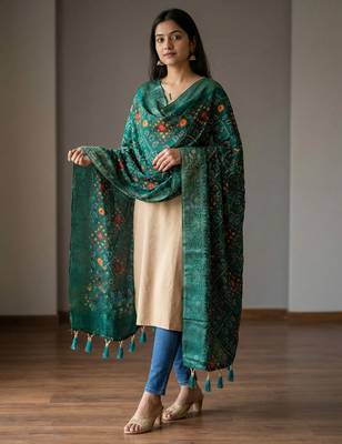 Jequared silk stall printed ethnic wear dupatta 3