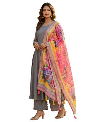 Digital print lilen blend zari dupatta for women and girls to wear on gown chaniya choli kurti etc 6