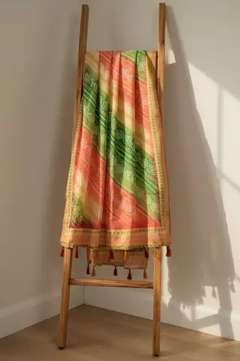 Digital print lilen blend zari dupatta for women and girls to wear on gown chaniya choli kurti etc