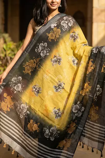 Digital print lilen blend zari dupatta for women and girls to wear on gown chaniya choli kurti etc