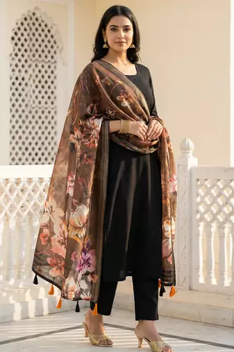 Digital print lilen blend zari dupatta for women and girls to wear on gown chaniya choli kurti etc