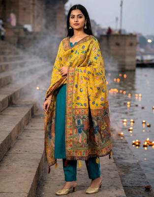 Digital print lilen blend zari dupatta for women and girls to wear on gown chaniya choli kurti etc 1