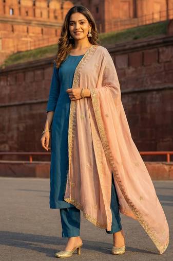 Peach solid colour orgenza silk fabric thred embrodery dupatta