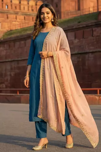 Peach solid colour orgenza silk fabric thred embrodery dupatta