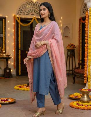 Pestal pink solid colour orgenza silk fabric thred embrodery dupatta 2