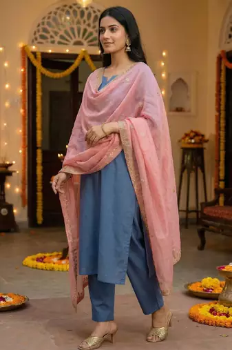 Pestal pink solid colour orgenza silk fabric thred embrodery dupatta