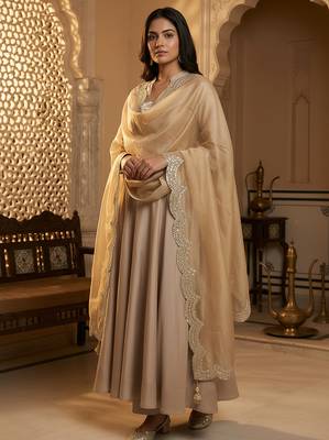 Gajari colour orgenza silk fabric thred sequnce embrodery dupatta 3