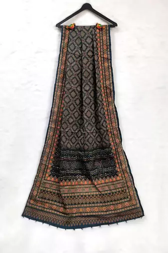 Printed raw cotton silk multi thred lace work stall dupatta