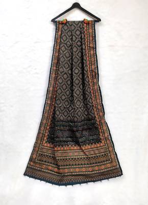 Printed raw cotton silk multi thred lace work stall dupatta 3