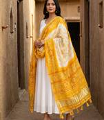 Pure gajji silk bandhani digital print dupatta with lagdi patta pallu with handwork (wedding special)
