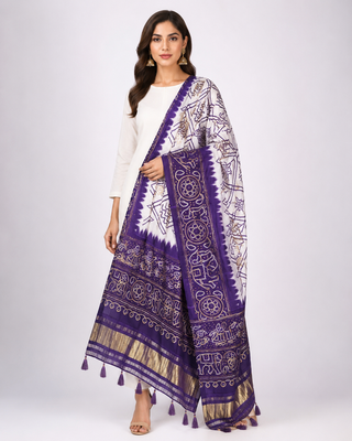 Pure gajji silk bandhani digital print dupatta with lagdi patta pallu with handwork (wedding special) 1