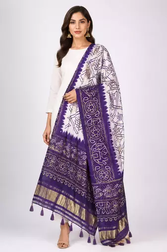 Pure gajji silk bandhani digital print dupatta with lagdi patta pallu with handwork (wedding special)
