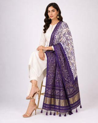 Pure gajji silk bandhani digital print dupatta with lagdi patta pallu with handwork (wedding special) 2