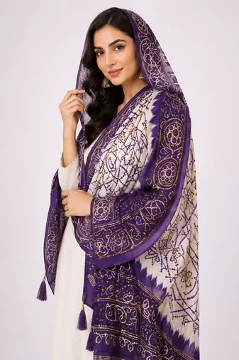 Pure gajji silk bandhani digital print dupatta with lagdi patta pallu with handwork (wedding special)