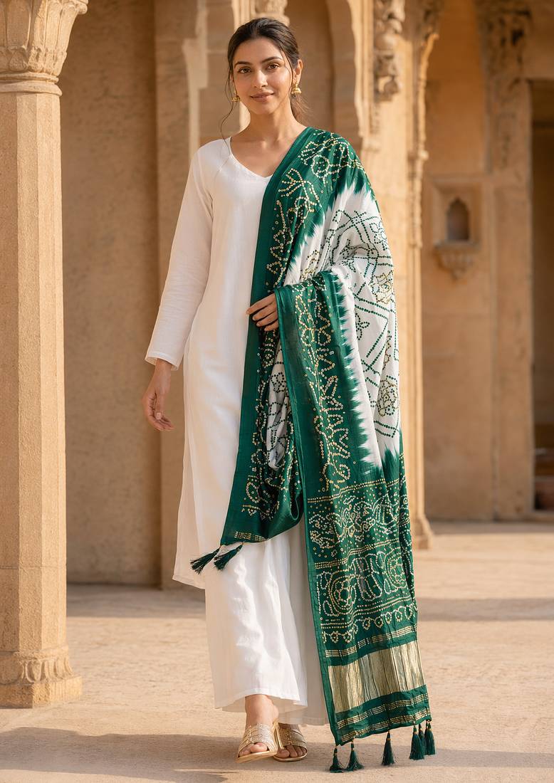 Pure gajji silk bandhani digital print dupatta with lagdi patta pallu with handwork (wedding special)