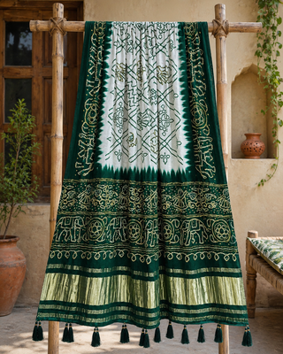 Pure gajji silk bandhani digital print dupatta with lagdi patta pallu with handwork (wedding special) 5