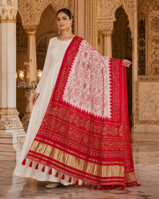 Pure gajji silk bandhani digital print dupatta with lagdi patta pallu with handwork (wedding special) 1