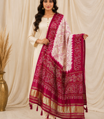 Pure gajji silk bandhani digital print dupatta with lagdi patta pallu with handwork (wedding special)
