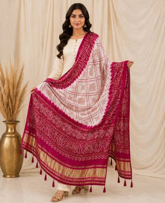 Pure gajji silk bandhani digital print dupatta with lagdi patta pallu with handwork (wedding special) 2