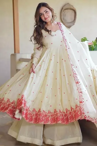Off white embroidered diamond silk gown set