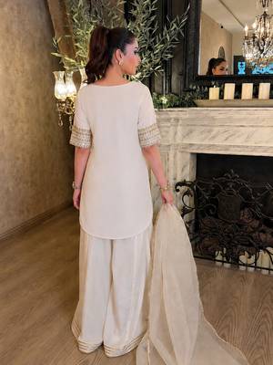 Cream chinon silk embroidery kurta palazzo set with organza dupatta 5
