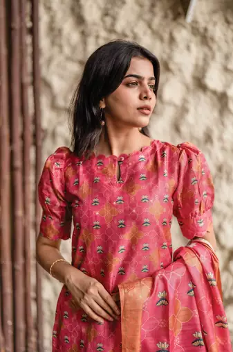 pink french crepe printed kurta pant set - silk blend dupatta salwar suit