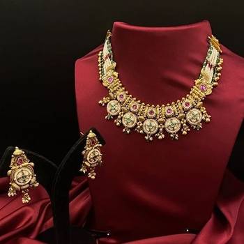 Rivaara heritage kundan necklace 2