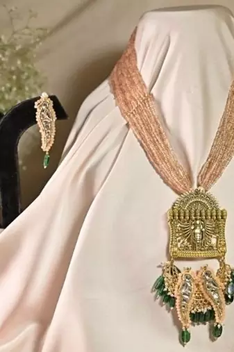 Durga parrot green temple necklace