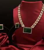 Samrajni emerald long necklace