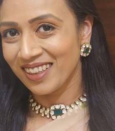Ratna royal mossanite green golden choker necklace