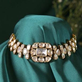 Ratna royal mossanite golden choker necklace 1