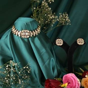 Ratna royal mossanite golden choker necklace 3