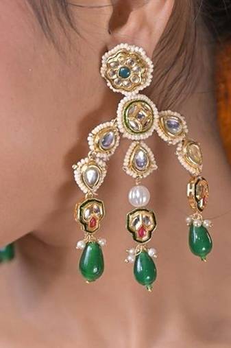 Pavitra boho kundan earrings