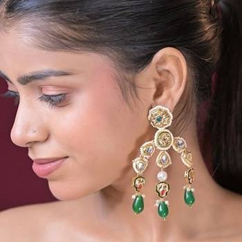 Pavitra boho kundan earrings 2